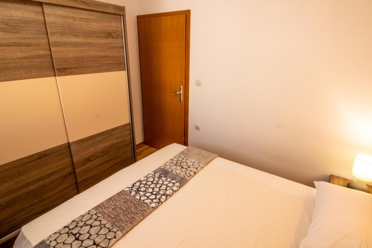 Apartment Damir With Balcony In Quiet Area Baska  Exterior photo